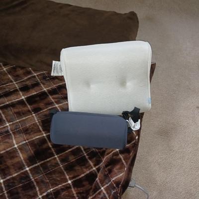 HEATED THROW BLANKET, BACKREST PILLOW, LUMBAR ROLL
