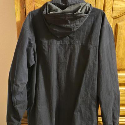 Columbia Jacket Size Large