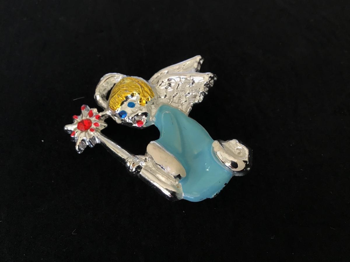 Vintage Enamel angel Pin | EstateSales.org