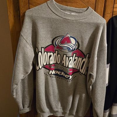 Hockey NHL Jerseys and Sweatshirt