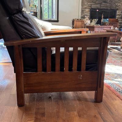 Lane Furniture Industries Leather Recliner (LR-DZ)