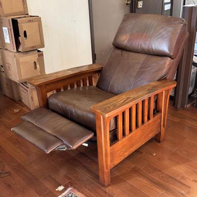 Lane Furniture Industries Leather Recliner (LR-DZ)