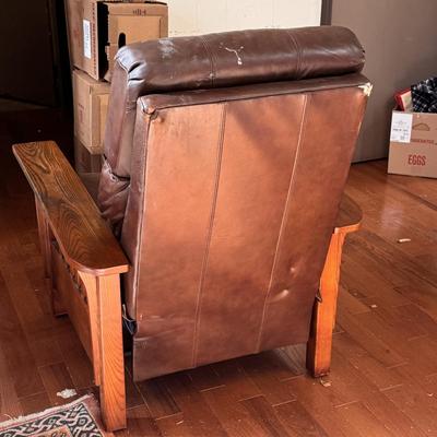 Lane Furniture Industries Leather Recliner (LR-DZ)