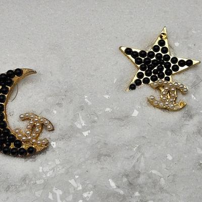 Super RARE - Coco Chanel earrings