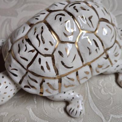 Vintage Porcelain Turtle Trinket Box