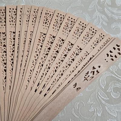 4 Wood Fans