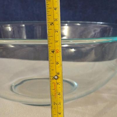 2 Pyrex Dishes - Mixing Bowl and Pie Plate