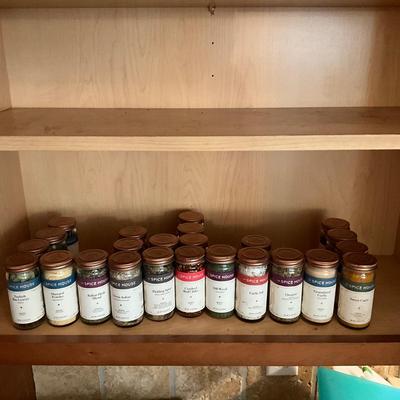 792 Set of 24 New Spice House Spices