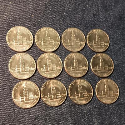 12 BICENTENNIAL KENNEDY HALF DOLLARS