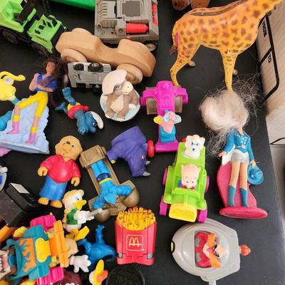 Large Lot of Vintage Collectables Fisher Price Hot Wheels McDonalds Trolls Matchbox Batman Garfield