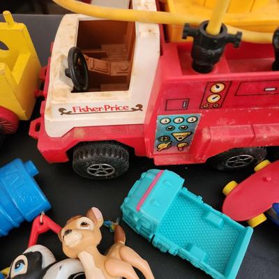 Large Lot of Vintage Collectables Fisher Price Hot Wheels McDonalds Trolls Matchbox Batman Garfield