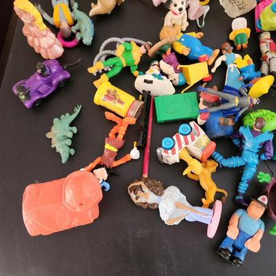 Large Lot of Vintage Collectables Fisher Price Hot Wheels McDonalds Trolls Matchbox Batman Garfield