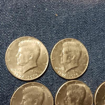 7 BICENTENNIAL KENNEDY HALF DOLLARS