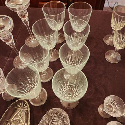 Large Lot of Glassware Wine Glasses, Serving Bowls, Candle Sticks, Stemware