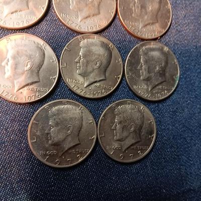 8 KENNEDY BICENTENNIAL HALF DOLLARS ALL DENVER MINT