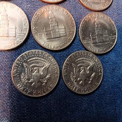8 KENNEDY BICENTENNIAL HALF DOLLARS ALL DENVER MINT