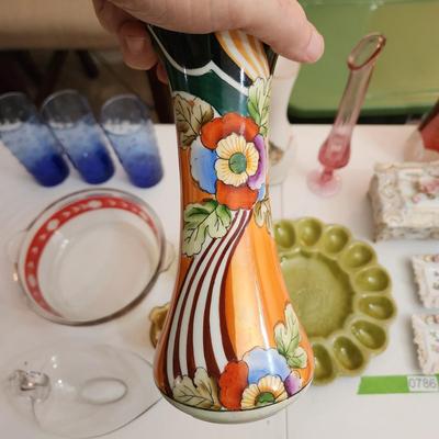 Lot of Collectables Glasses Vases Pyrex Crackle Glass, Devil Egg Platter Hall China Co. Westinghouse Refrigerator