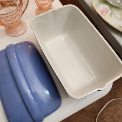 Lot of Collectables Glasses Vases Pyrex Crackle Glass, Devil Egg Platter Hall China Co. Westinghouse Refrigerator