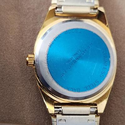 Lot of 3 Women's Watchers Pulsar Working , Advance, Accutron by Bulova