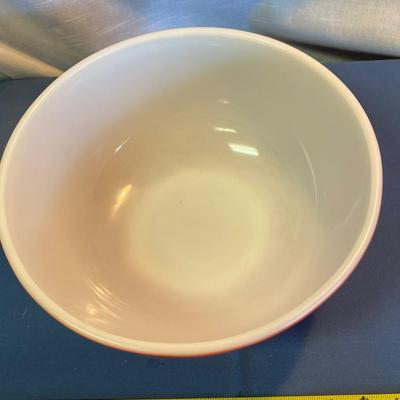 Vintage Pyrex Bowl