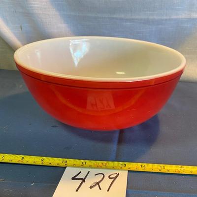 Vintage Pyrex Bowl