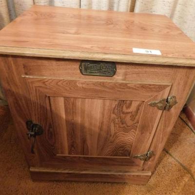 6337/91 Vintage Faux Ice Box ~ White Class Reproduction Cabinet 24" H x 21.5" W x 15" D