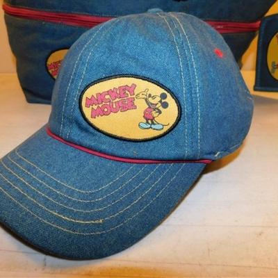 6337/48 Disney Mickey Mouse Extenda Bag ~ Bag / Keychain/ Hat
