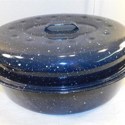 6337/266 Large Black and White Speckled Roaster 16" x 11" x 7.5