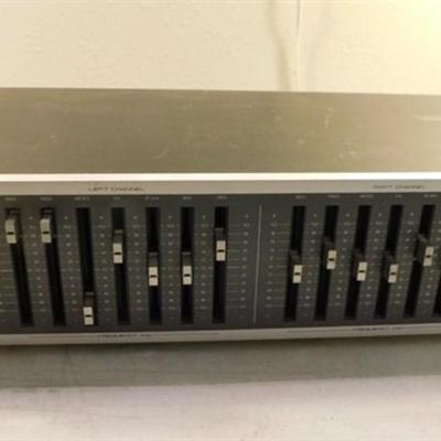 6337/171 Vintage Pioneer SG-550 Graphic Equalizer ~ Does Power On
