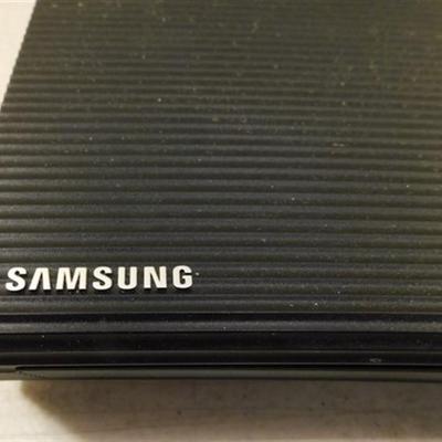 6337/200 Samsung BD-JM51/2A Blue Ray Disk Player ~ No Remote ~ Powers Up