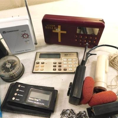 6337/94 Miscellaneous Electronics Found in with Short Wave Radio Office Desk Drawer