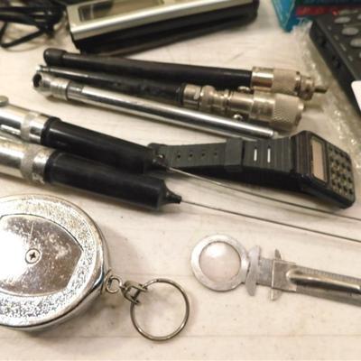 6337/94 Miscellaneous Electronics Found in with Short Wave Radio Office Desk Drawer