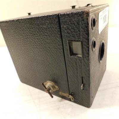 6337/108 Antique Box Camera #2 Model B Brownie Camera 1894-1902