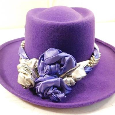 6337/314 Ladies Purple Hat with Gold Accents