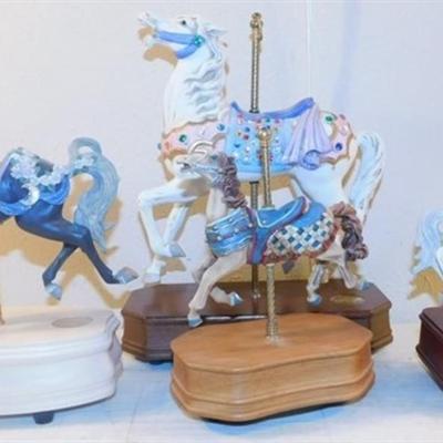 6337/286 Lot of 4 Carousel Horses ~ Westland 1338-8000 / Impulse Giftware 7.5" - 11"