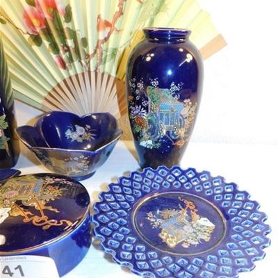 6337/41 Lot of 8 ~ Large Lot of Oriental Lot ~ Fans / Vases / Small Bowl / Small Reticulated Plate