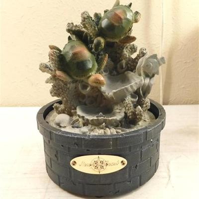 6337/213 NIB Diving Turtles Fountain 7 in