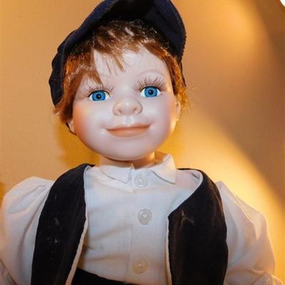 6337/229 Lot of 3 Porcelain Dolls ~ 15-19" Tall ~ Purple Dress and First Kiss Dolls