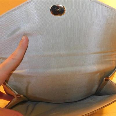 6337/248 Lot of 2 ~ Gold Clutch 9.5" x 6" / White Beaded Clutch 7.5" x 5.5"