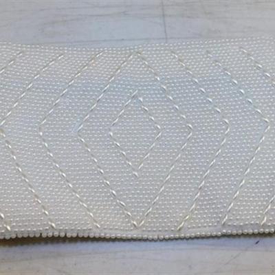 6337/248 Lot of 2 ~ Gold Clutch 9.5" x 6" / White Beaded Clutch 7.5" x 5.5"