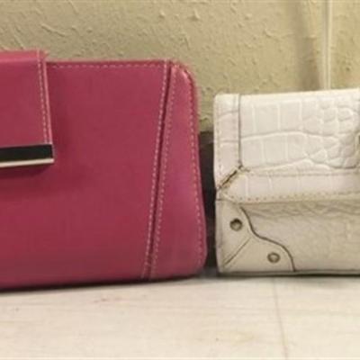 6337/249 Lot of 2 ~ Pink Wallet with Pen and Calculator / White Textured Wallet with Mirror 7" x 4"