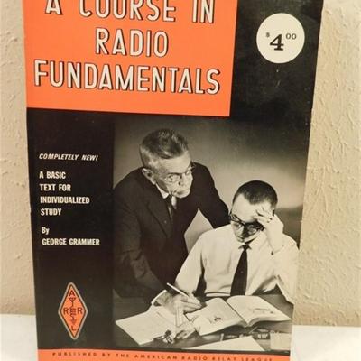6337/162 Lot of Amateur Radio and Electronic How to Books