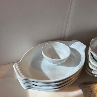 813 Large Lot of Au gratin Dishes and Ramekins