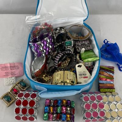 High School Musical box of stretchy bracelets