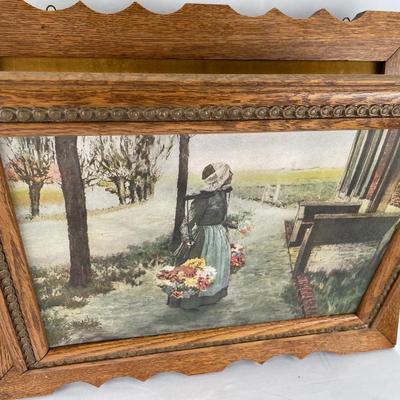 Victorian Picture Frame Wall Pocket