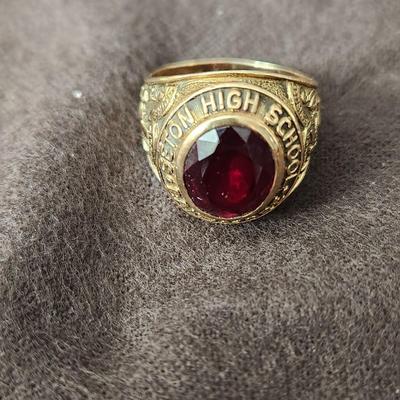 1962 Baltimore Seton High School Ring 10K Gold