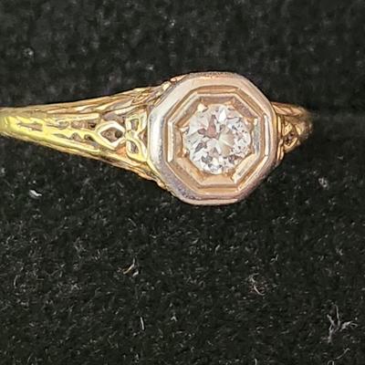 Vintage Diamond Ring size 17mm 2.50 grams