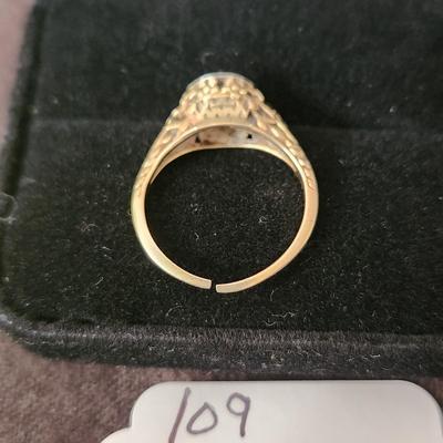 Vintage Diamond Ring size 17mm 2.50 grams