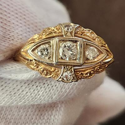 Vintage Diamond Ring Size 16.9mm (size 6.5) 2.53G