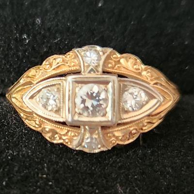 Vintage Diamond Ring Size 16.9mm (size 6.5) 2.53G